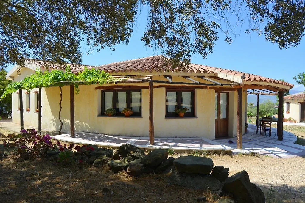 مزرعة للإقامة Agriturismo Rubinu Galtellì إيطاليا