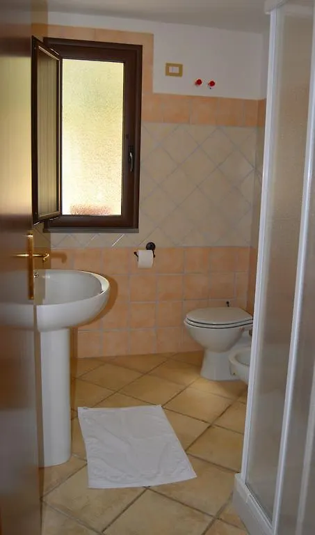 Agriturismo Rubinu Galtellì 0*,  إيطاليا