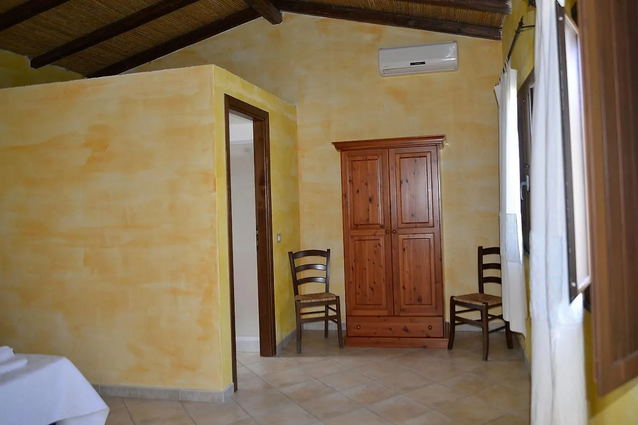 Agriturismo Rubinu Galtellì 0*,  إيطاليا