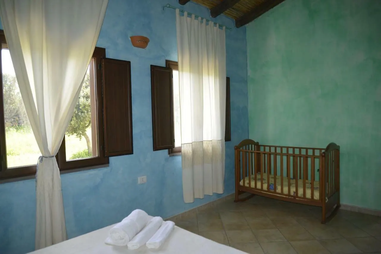 Agriturismo Rubinu Galtellì 0*,  意大利